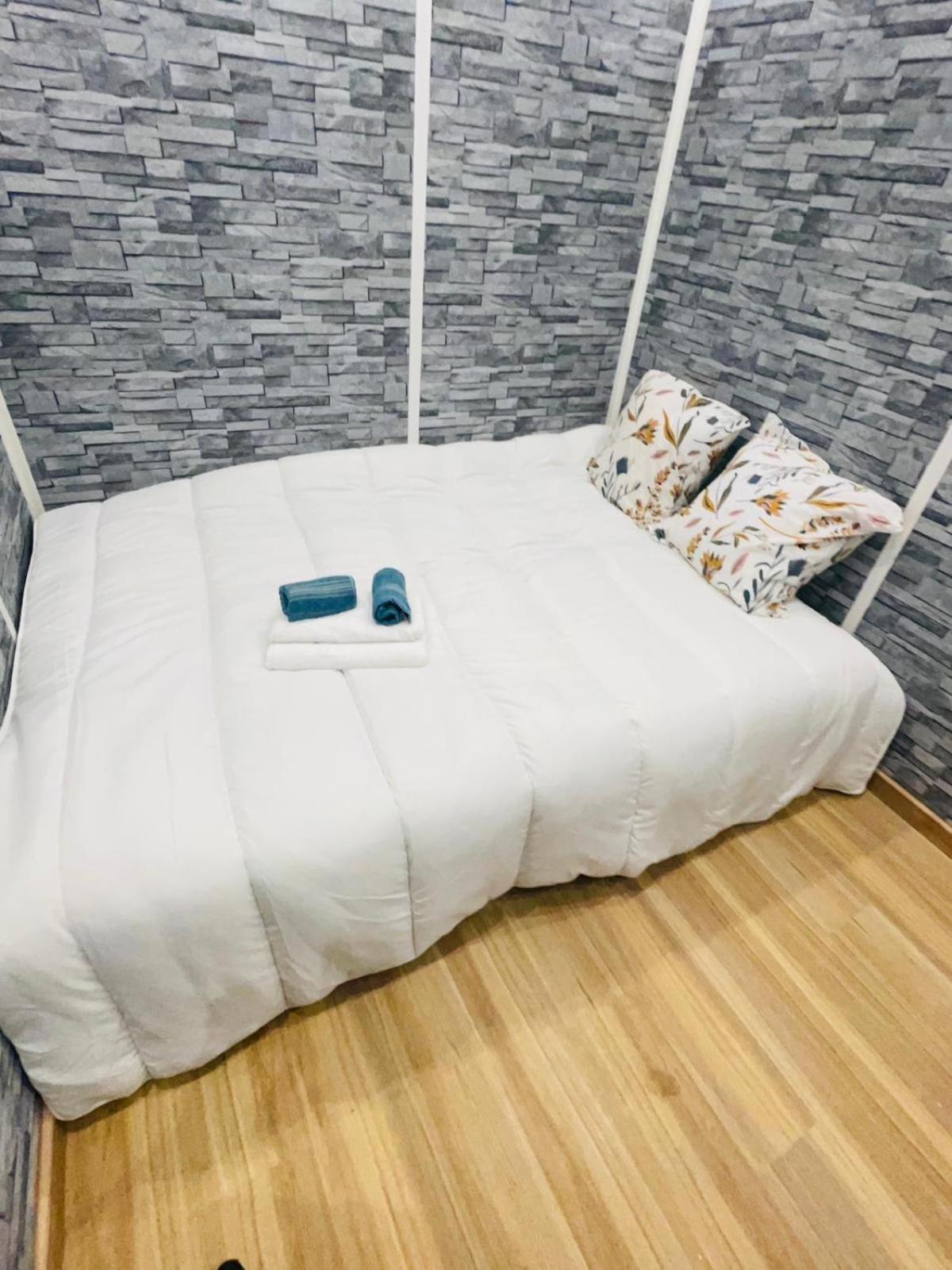 Studio Confortable- Disneyland Paris - Val D Europe - Plein Centre Ville Meaux - 2 Pers Exterior photo