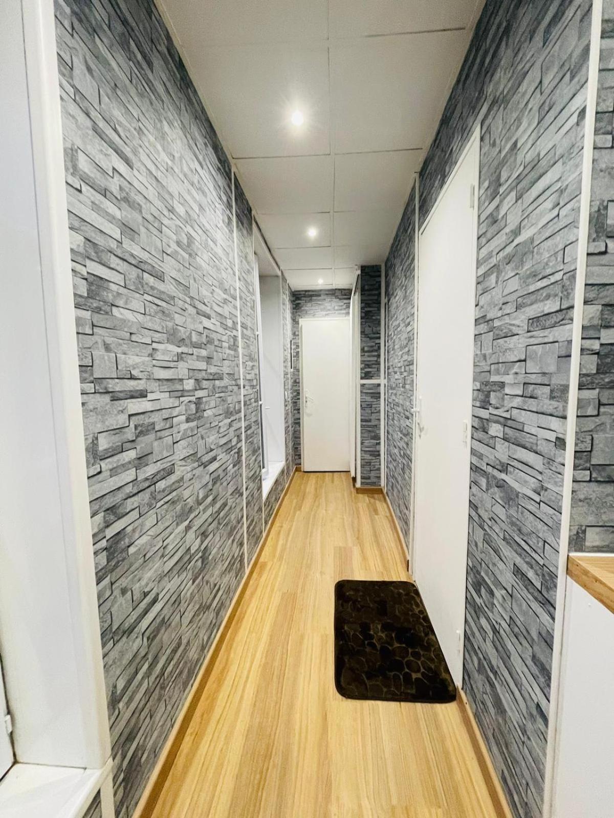 Studio Confortable- Disneyland Paris - Val D Europe - Plein Centre Ville Meaux - 2 Pers Exterior photo